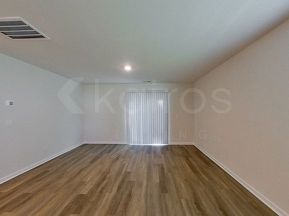 2nd image of 106 Overstreet Way