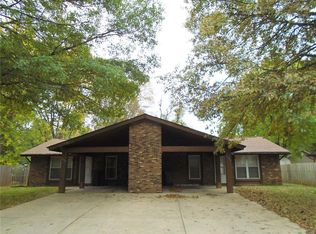 106 Northland Dr, Belleville, IL 62221