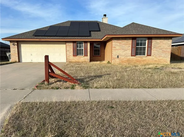 1805 Sandstone Dr, Killeen, TX 76549