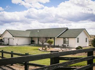 85 Gibson Rd, Selah, WA 98942