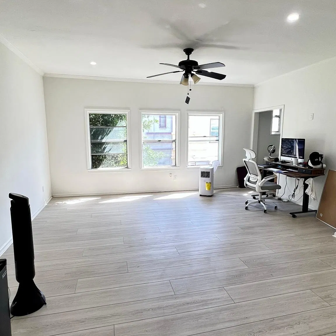 205 Columbia Pl — Photo 3