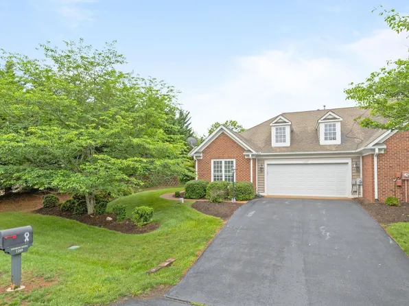 1269 Townbrook Xing, Charlottesville, VA 22901