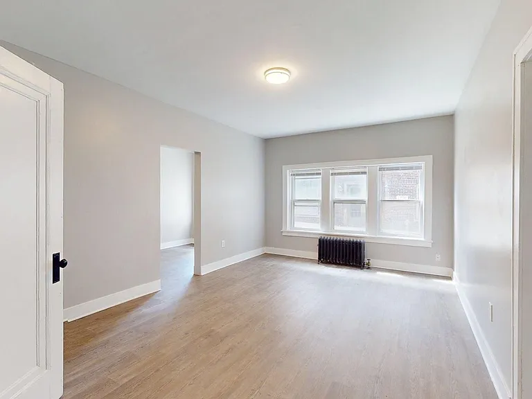 2684 Mayfield Rd — Photo 27
