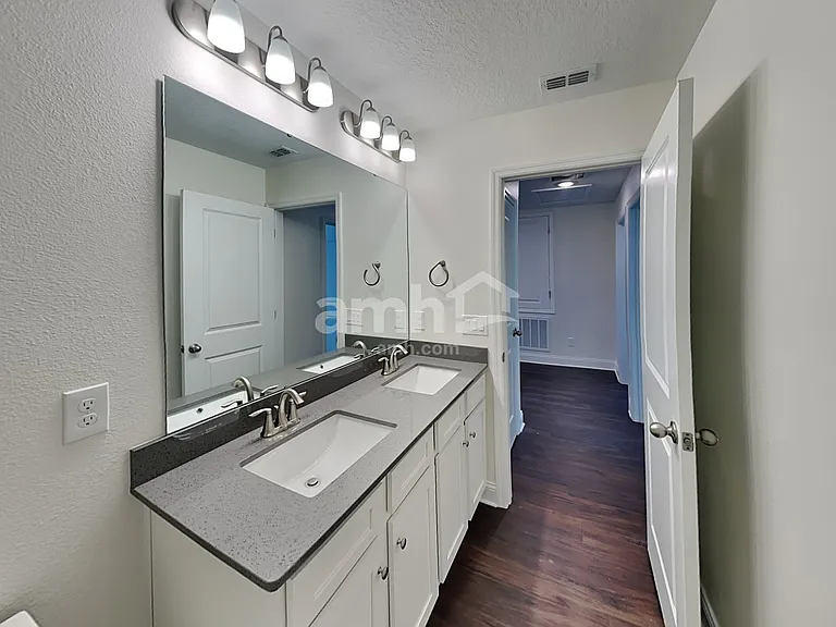 6189 Little Bluff Cir — Photo 24