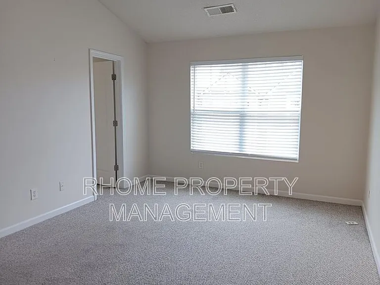 5509 Sable Way — Photo 9