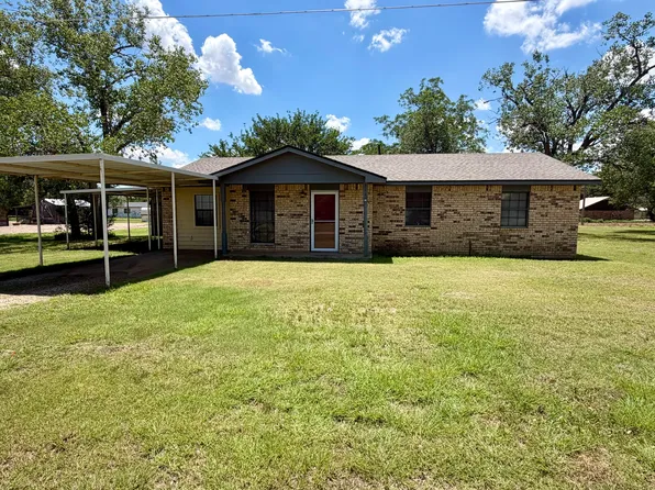 207 Wilson St, Quitaque, TX 79255