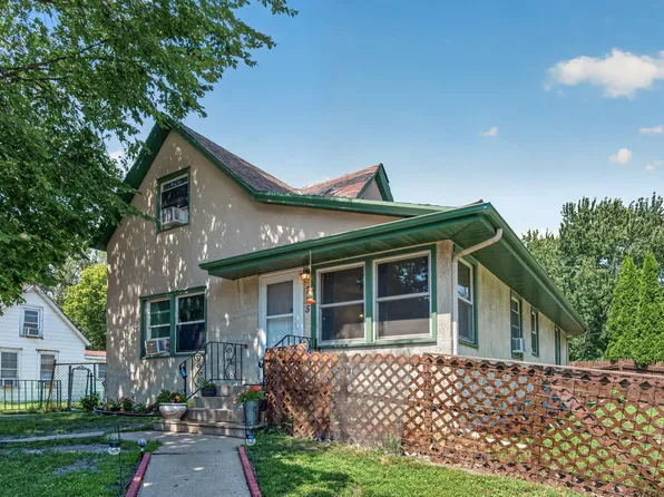 725 California Ave E, Saint Paul, MN 55106