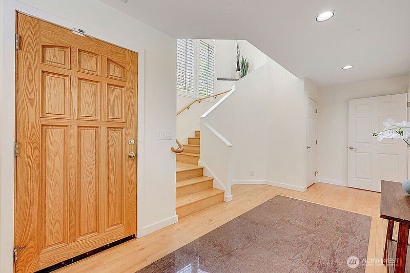 4th image of 43 Windsor Lane