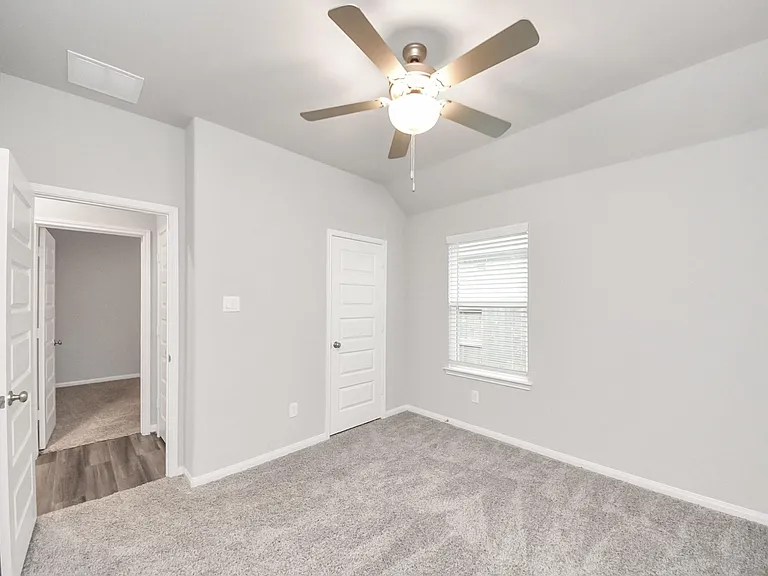518 Ellwood Terrace Ln — Photo 28