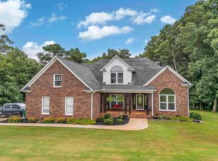 105 Patti Ct, Cowpens, SC 29330