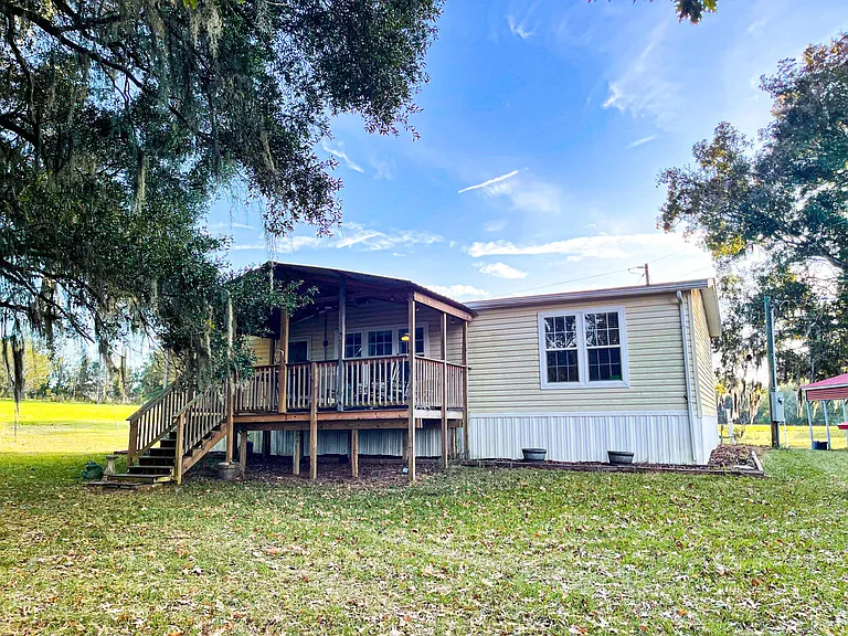 16174 Sunray Rd — Photo 3