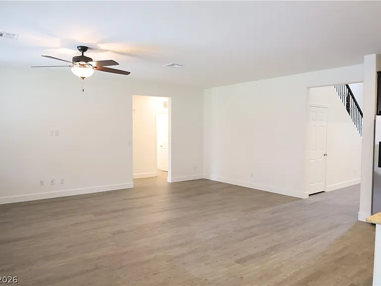 5469 Atrium Woods Ln — Photo 9