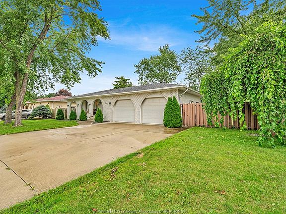 2nd image of 2068 Lesperance Rd