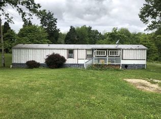 210 Coyote Run Rd, Brandenburg, KY 40108