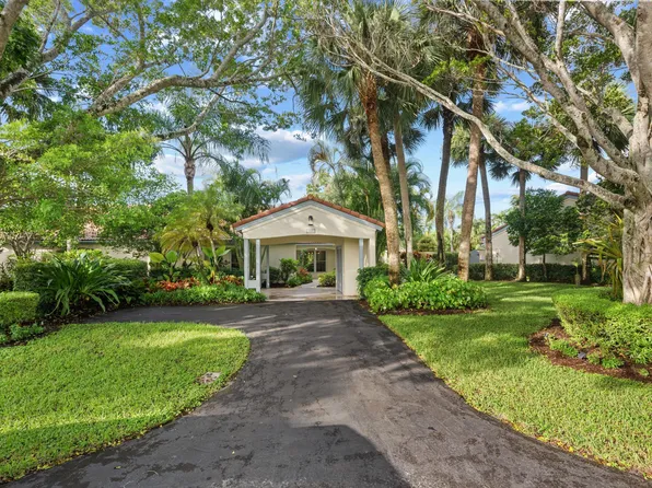 2425 Vista Del Prado Drive, Wellington, FL 33414