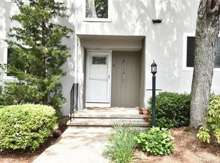 48 Randall Ave #5, Stamford, CT 06905