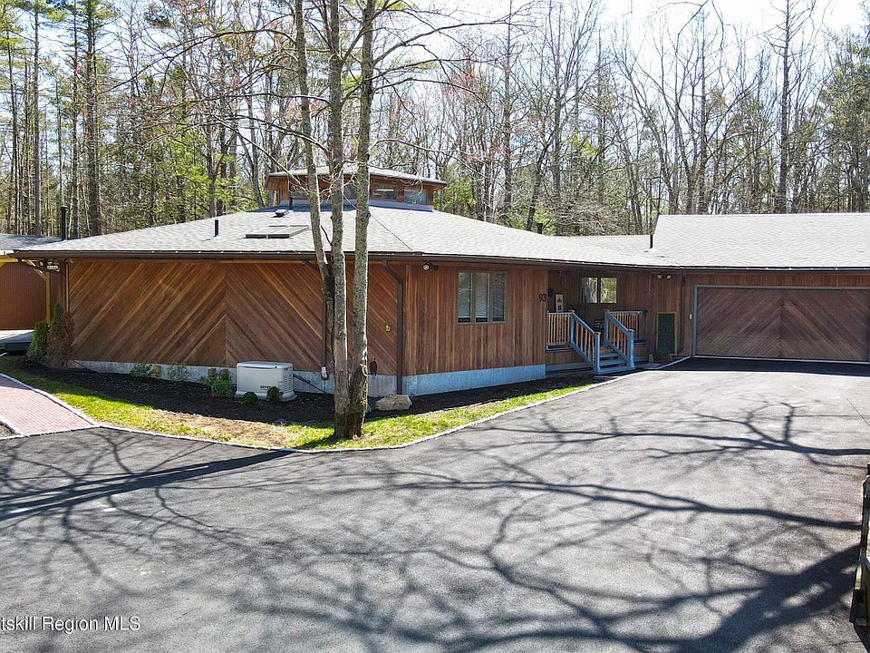 1st image of 93 Phillips Road