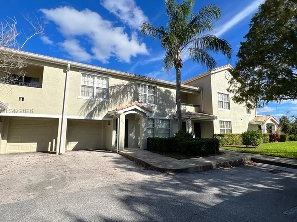 134 SW Peacock Blvd APT 18-205, Port Saint Lucie, FL 34986