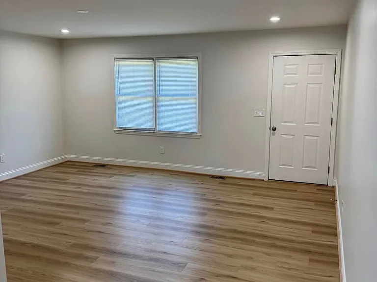 1532 Rhodes Rd #C — Photo 7