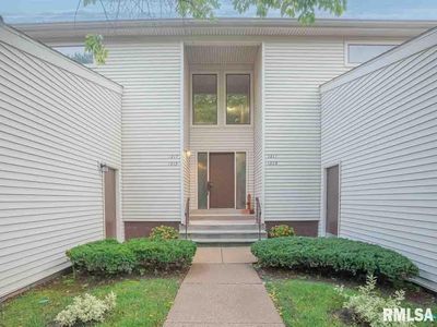 1215 35th Street Dr, Moline, IL, 61265