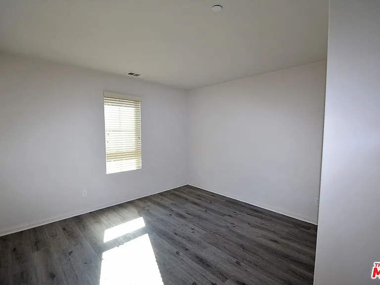 14107 W Birch Ln — Photo 18