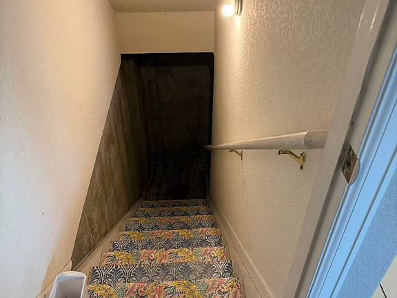 5th image of 7214 E 38th Ave