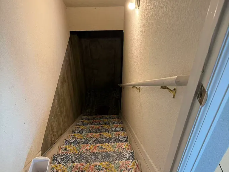 7214 E 38th Ave — Photo 5