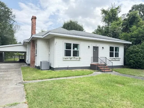418 Bilbo St, Deridder, LA 70634