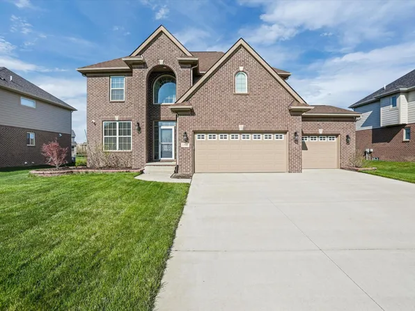 1798 Pimlico Dr #100, Canton, MI 48188