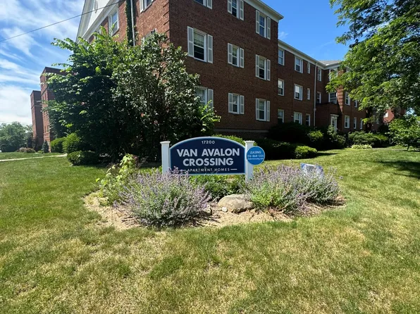Van Avalon Apartments, 3430 Avalon Rd #Van-103, Cleveland, OH 44120