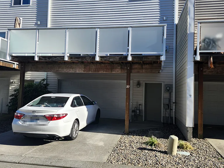 5700 NE 82nd Ave #E27 — Photo 10