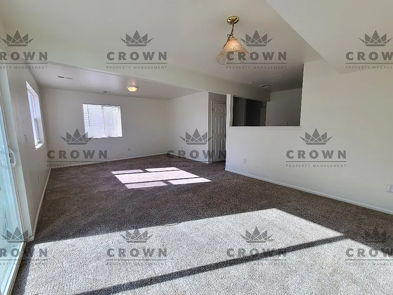 359 Arkel Way — Photo 3
