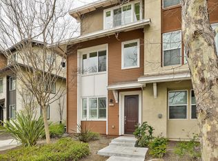 2595 W Middlefield Rd, Mountain View, CA 94043