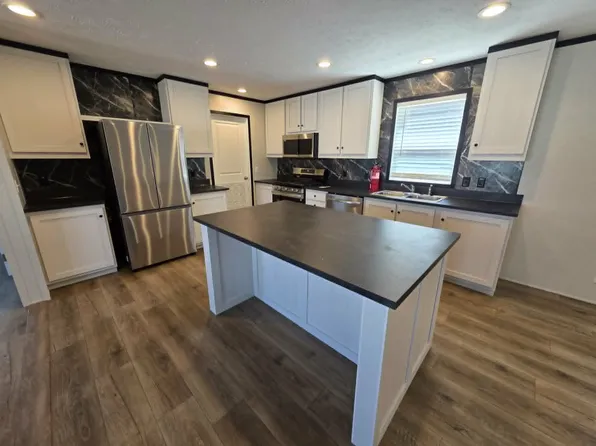 175 N Michigan Ave #170, Coldwater, MI 49036
