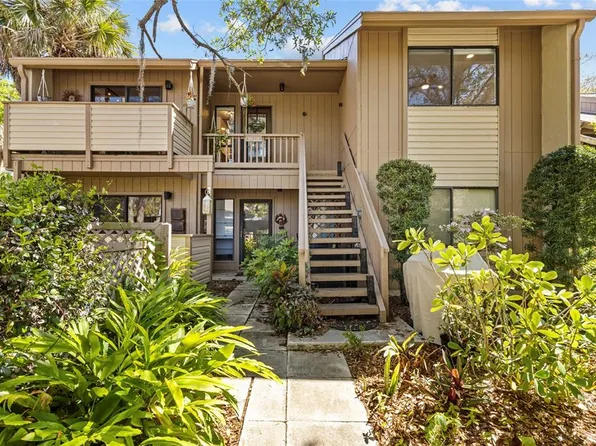 1636 Brookhouse Dr #230, Sarasota, FL 34231