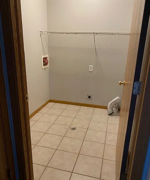 1250 Leon Way #4 — Photo 3
