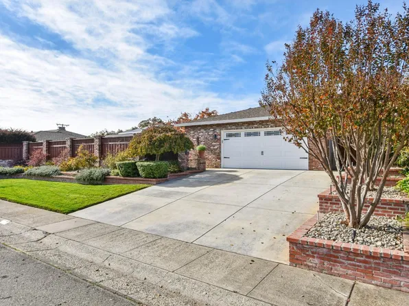 6284 Fordham Way, Sacramento, CA 95831