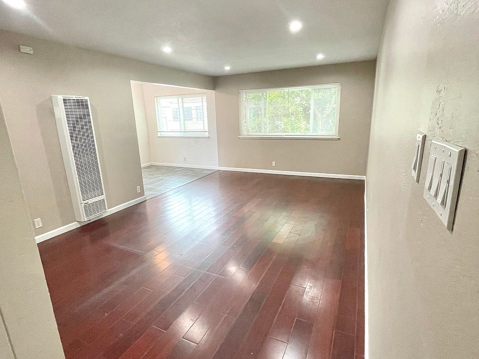 1st image of 48 Garibaldi St Unit 2