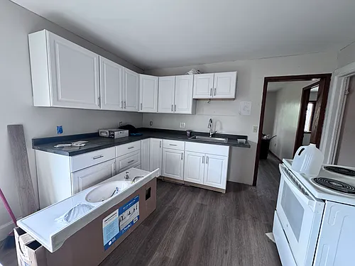 512 W Wisconsin St #1/2 Photo 1