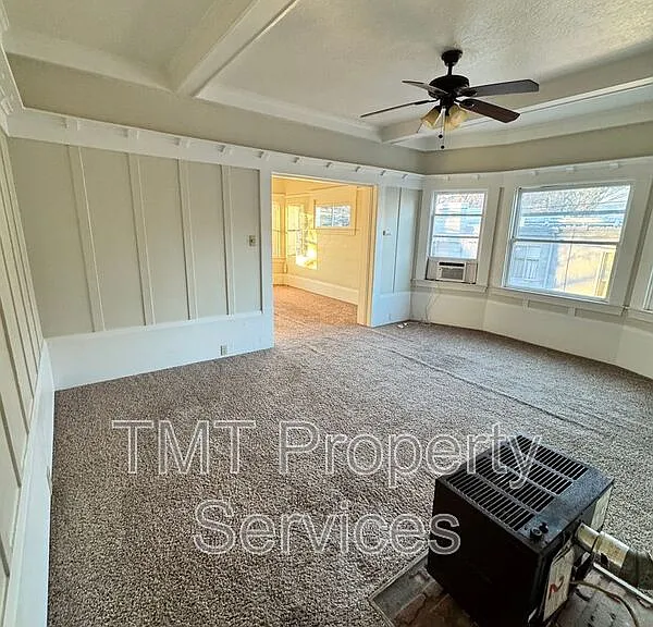 719 19th St #1 — Photo 21