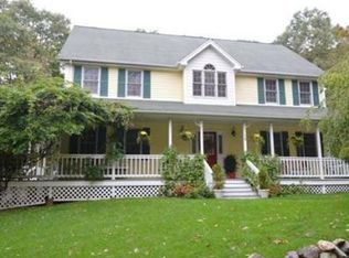 15 Faith Hl, Dedham, MA 02026