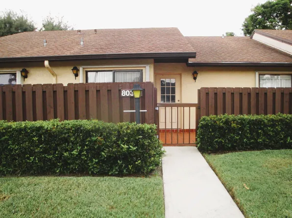 803 Sky Pine Way APT F, Greenacres, FL 33415
