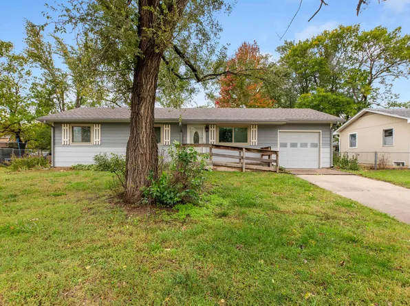 817 N Young St, Wichita, KS 67212