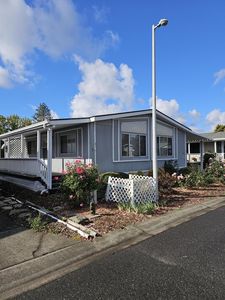 1284 Willow Ct, Grants Pass, OR, 97527