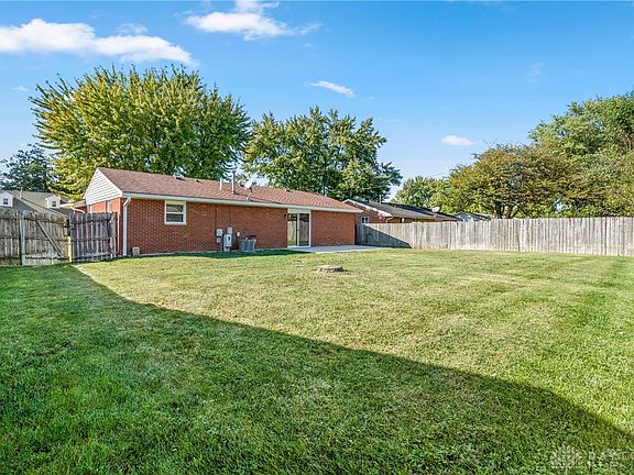 5th image of 3295 Wyoming Dr