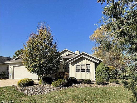 2nd image of 33110 Wren Haven Cir