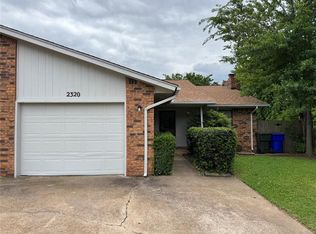 2320 Twisted Oak Dr, Norman, OK 73071