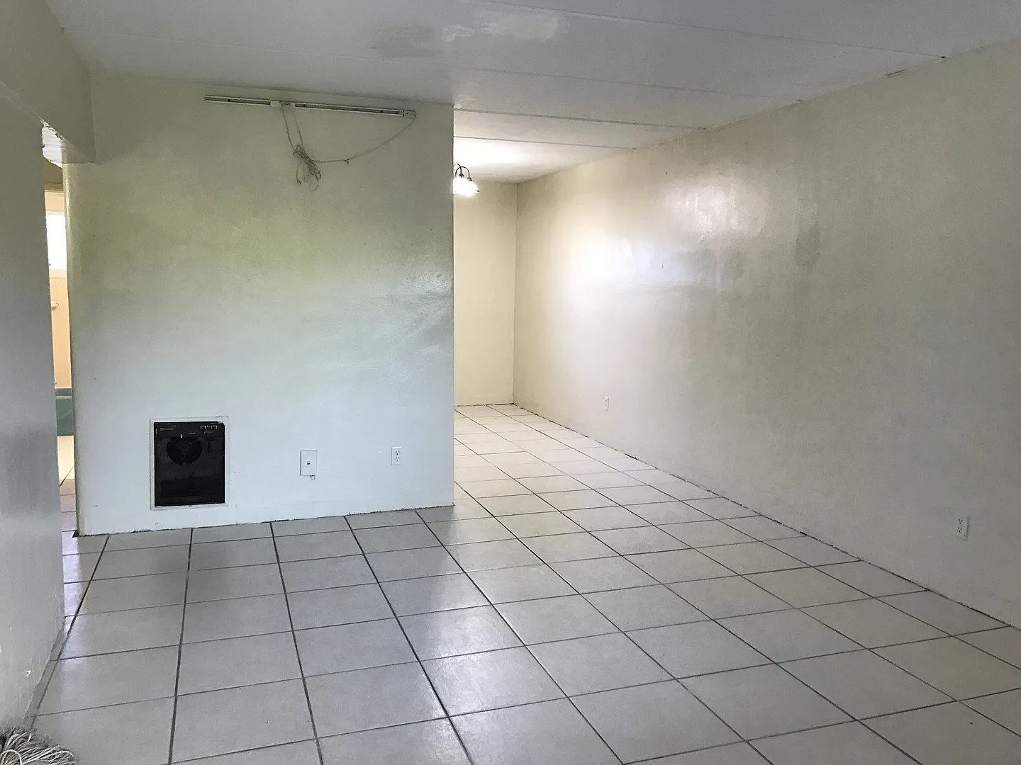 700 Nw 10 Terr - Max — Photo 3