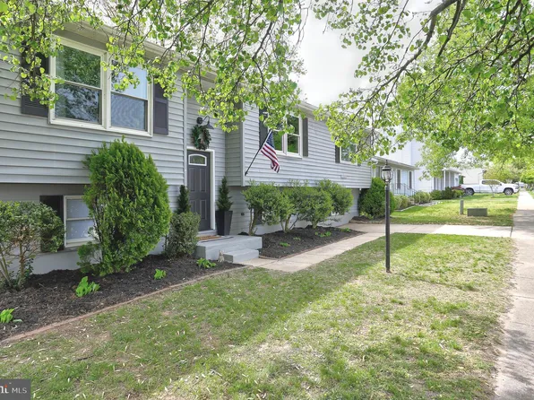 408 Padfield Blvd, Glen Burnie, MD 21061