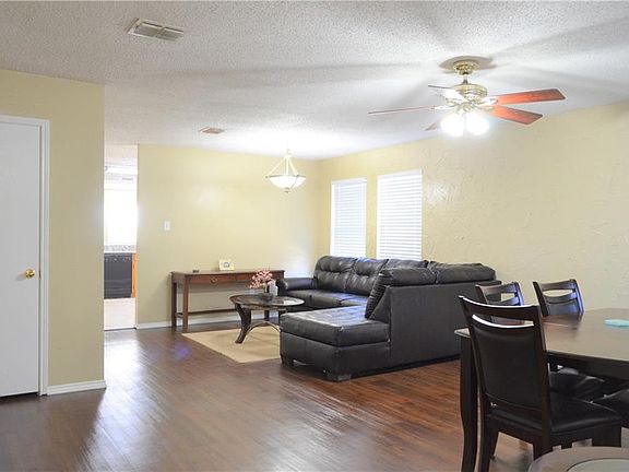 3rd image of 8821 Swan Park Dr